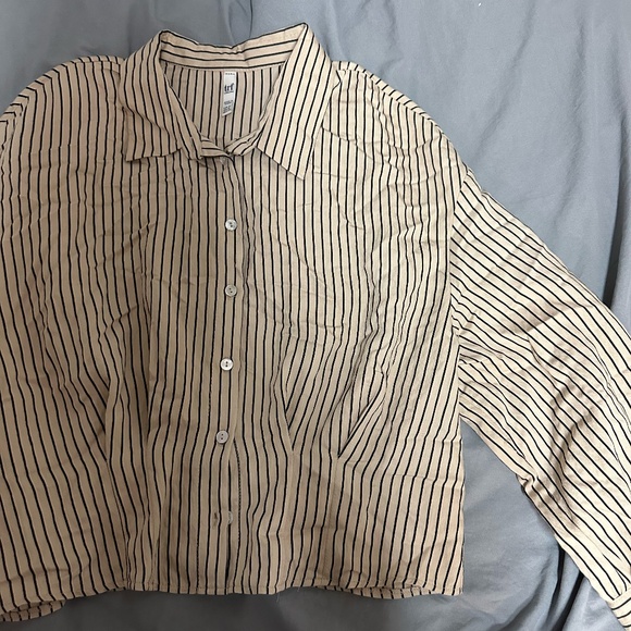 Women's Blouse - Cream - Black - Business Casual - Loose Fit - US M - ZARA - Picture 2 of 8